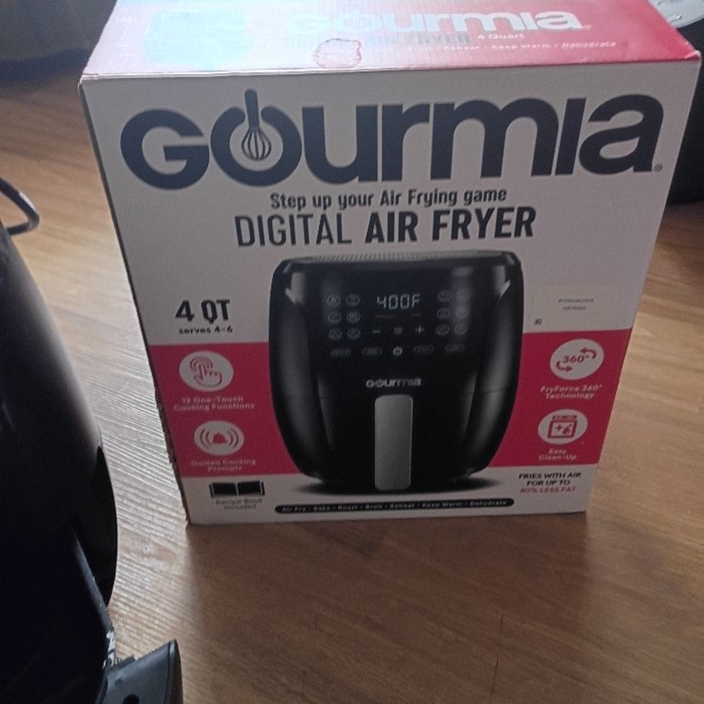 Gourmia Digital Air Fryer 4 QT - Black